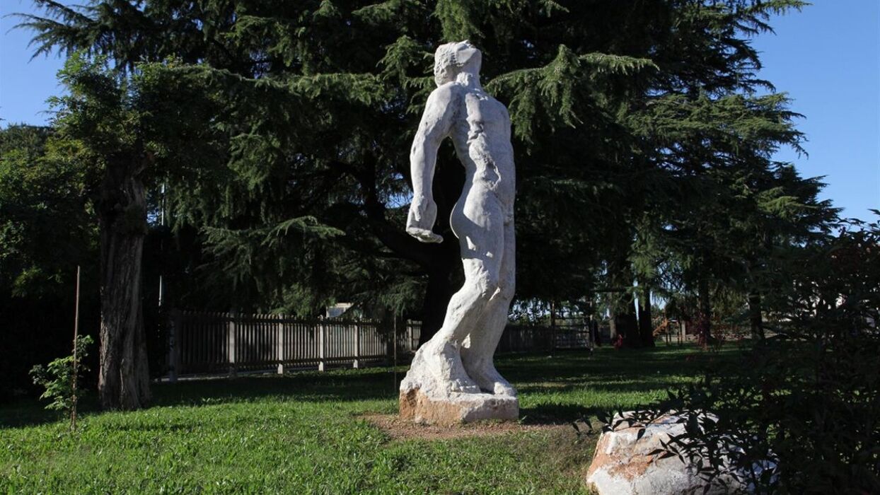 Tour tra le bellezze di Santa Maria la Longa Tour tra le bellezze di Santa Maria la Longa desktop picture