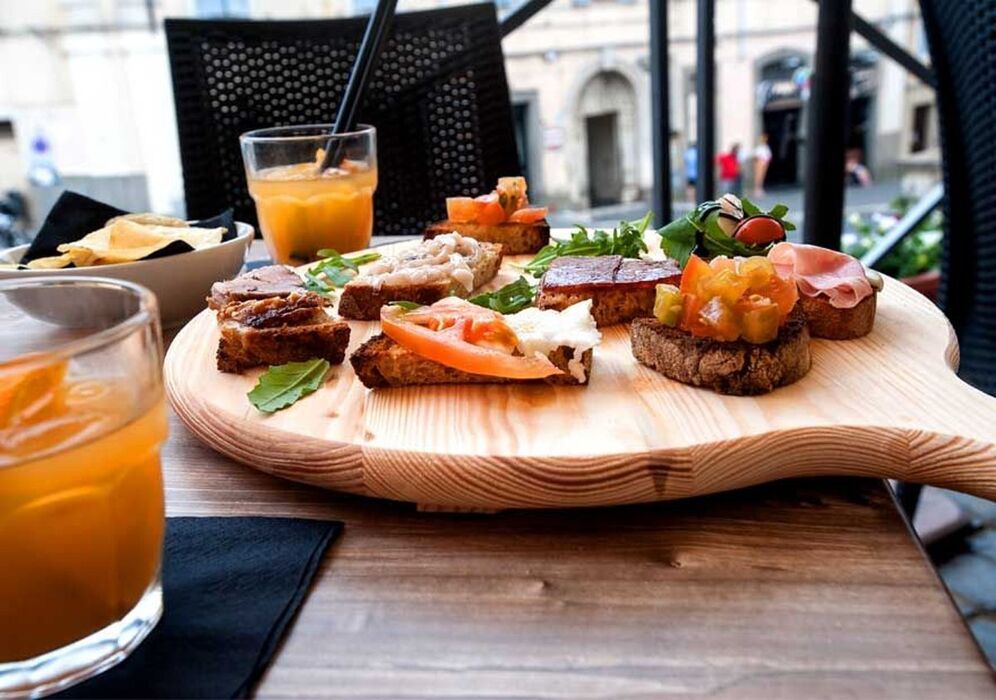 Aperitivo dei Single tra giochi, quiz e bruschette a Roma Aperitivo dei Single tra giochi, quiz e bruschette a Roma desktop picture