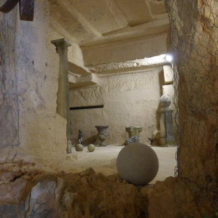 Escursione nella Valle di Calto tra covoli e vecchi mulini Escursione nella Valle di Calto tra covoli e vecchi mulini desktop picture