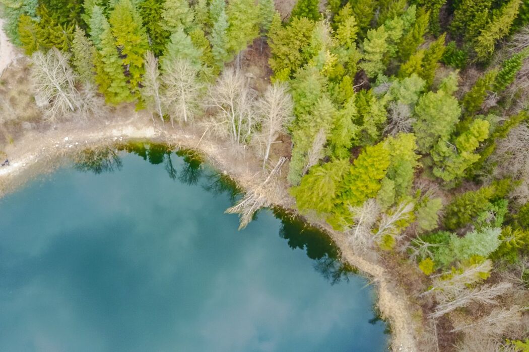 Escursione nel piccolo borgo di Percile: i Lagustelli e la Ramiccia Escursione nel piccolo borgo di Percile: i Lagustelli e la Ramiccia desktop picture