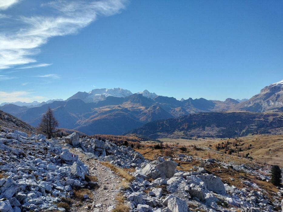 L'anello del Settsass: trekking tra le Dolomiti venete e Sudtirolesi L'anello del Settsass: trekking tra le Dolomiti venete e Sudtirolesi desktop picture