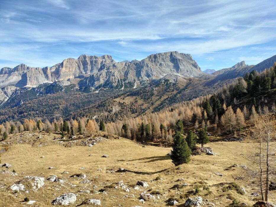 L'anello del Settsass: trekking tra le Dolomiti venete e Sudtirolesi L'anello del Settsass: trekking tra le Dolomiti venete e Sudtirolesi desktop picture