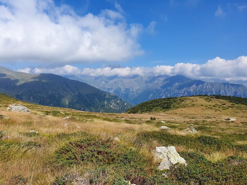 Escursione al Santuario della Madonna degli Angeli del Collombardo Escursione al Santuario della Madonna degli Angeli del Collombardo desktop picture