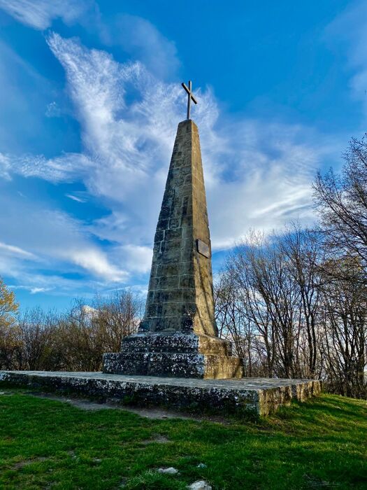 Trekking serale: tramonto sul Monte Fuso con cena in rifugio Trekking serale: tramonto sul Monte Fuso con cena in rifugio desktop picture