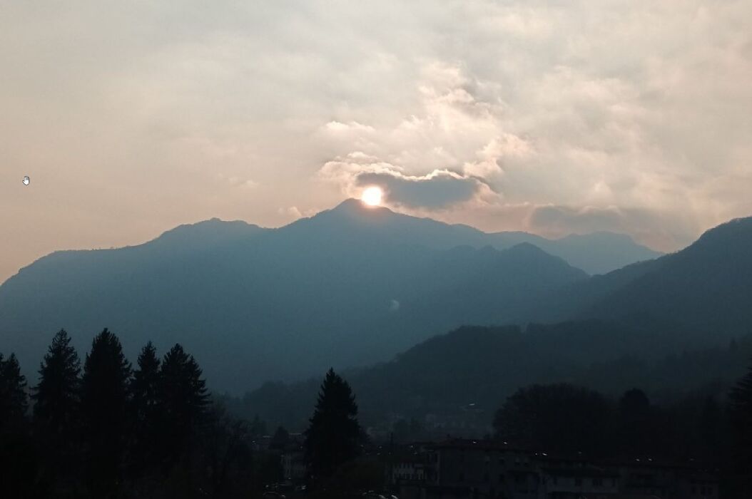 Trekking a cima Marana: la montagna sacra dell’Alto Vicentino Trekking a cima Marana: la montagna sacra dell’Alto Vicentino desktop picture