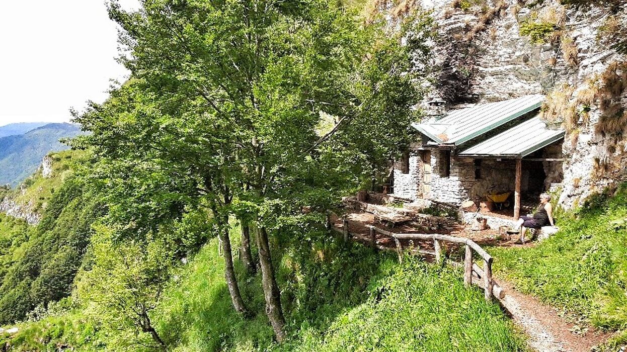 Itinerario tra i tre bivacchi: Loff, Vallon Scuro e Costa Curta Itinerario tra i tre bivacchi: Loff, Vallon Scuro e Costa Curta desktop picture