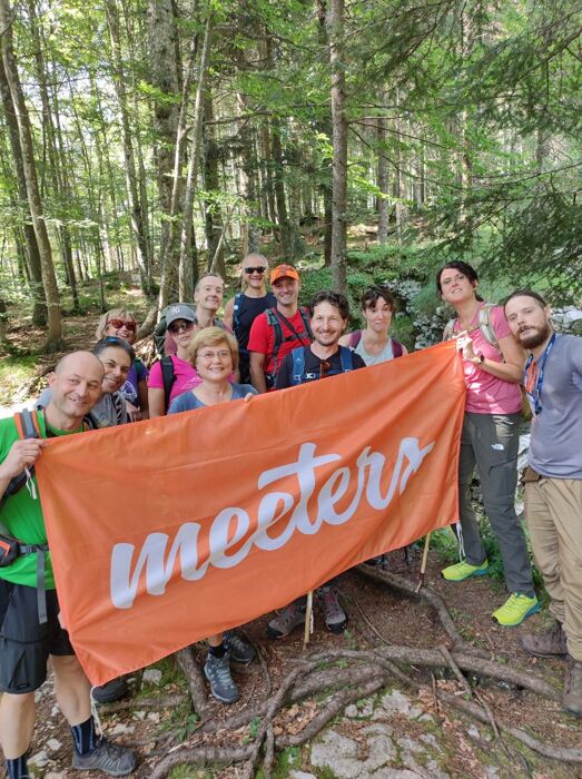 Trekking tra arte e natura sul Monte Erio Trekking tra arte e natura sul Monte Erio desktop picture