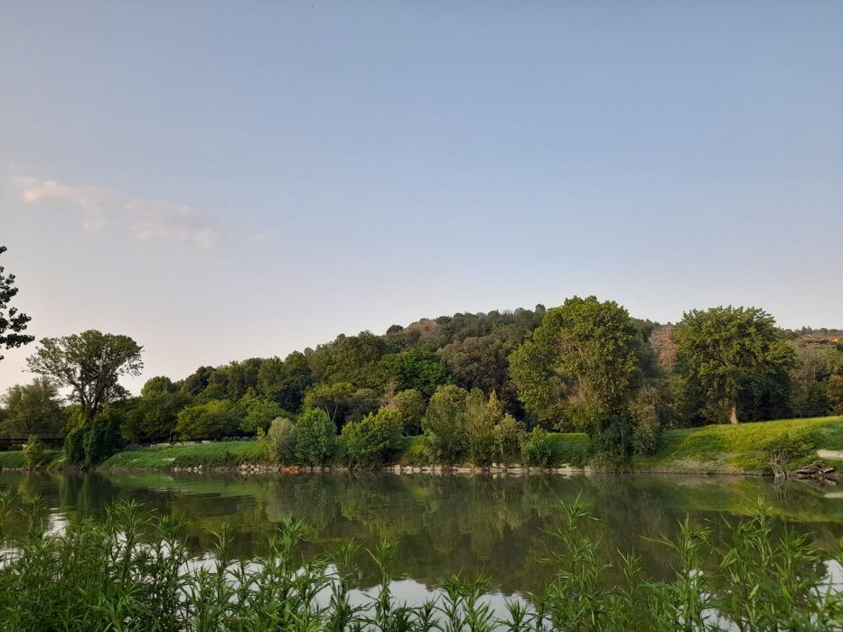 Lungo il Sangone e il Po: camminata serale a Torino con birra finale Lungo il Sangone e il Po: camminata serale a Torino con birra finale desktop picture