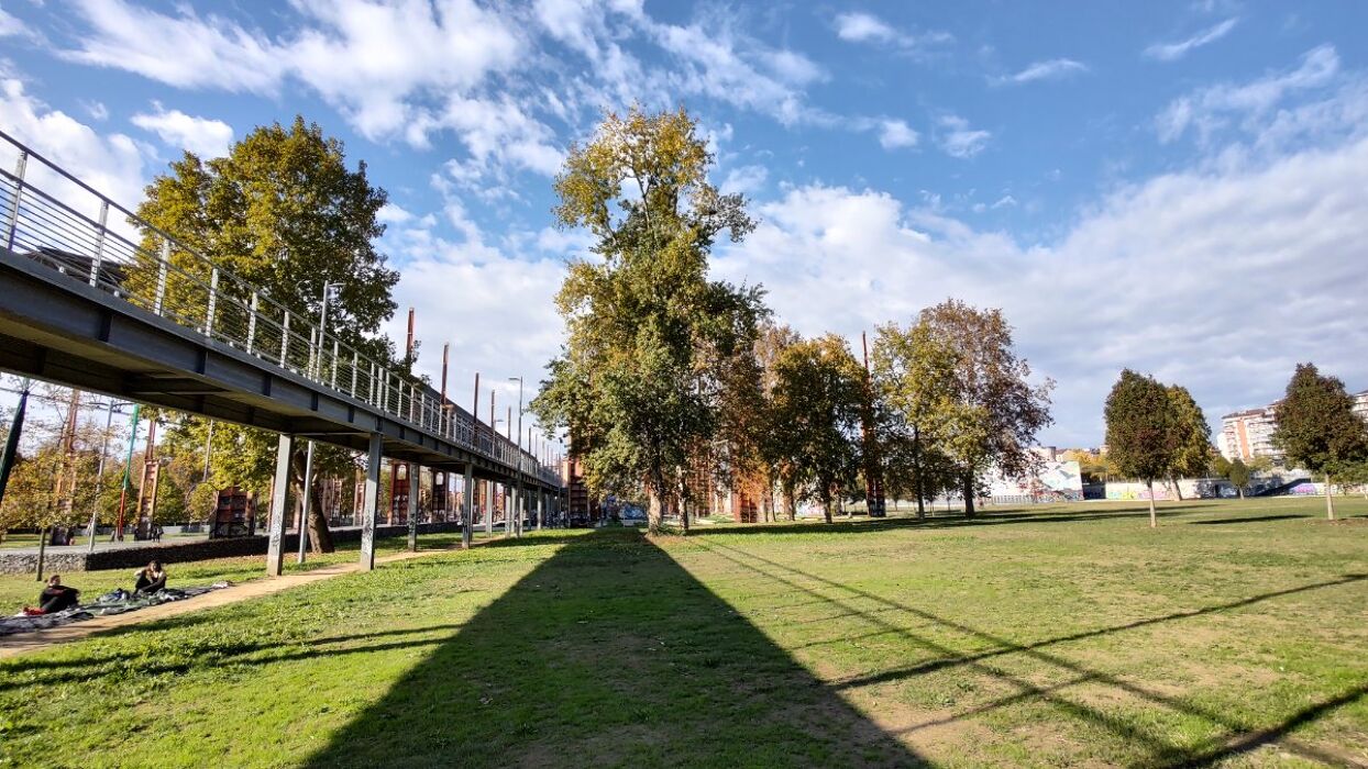 Fiume Dora, il "motore" di Torino: camminata dalla periferia al centro Fiume Dora, il "motore" di Torino: camminata dalla periferia al centro desktop picture