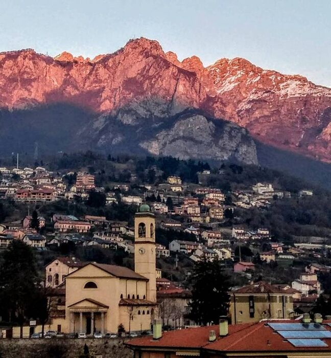Trekking rilassante tra bosco e città: i luoghi nascosti di Lecco alta Trekking rilassante tra bosco e città: i luoghi nascosti di Lecco alta desktop picture