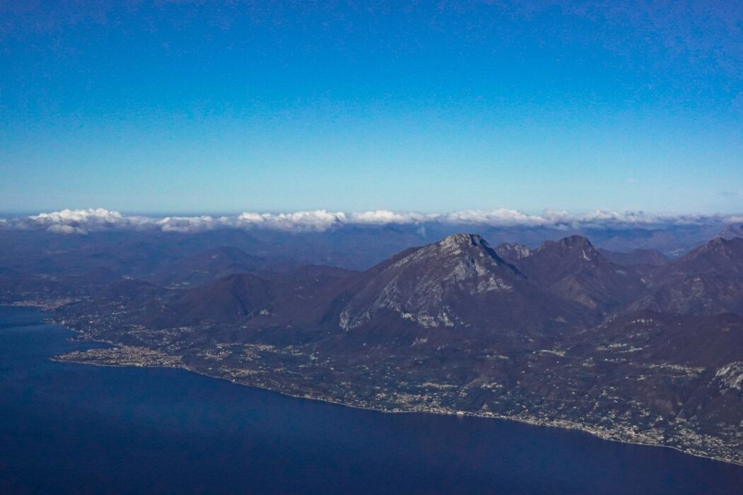 Cima delle Pozzette: escursione sul Monte Baldo Cima delle Pozzette: escursione sul Monte Baldo desktop picture