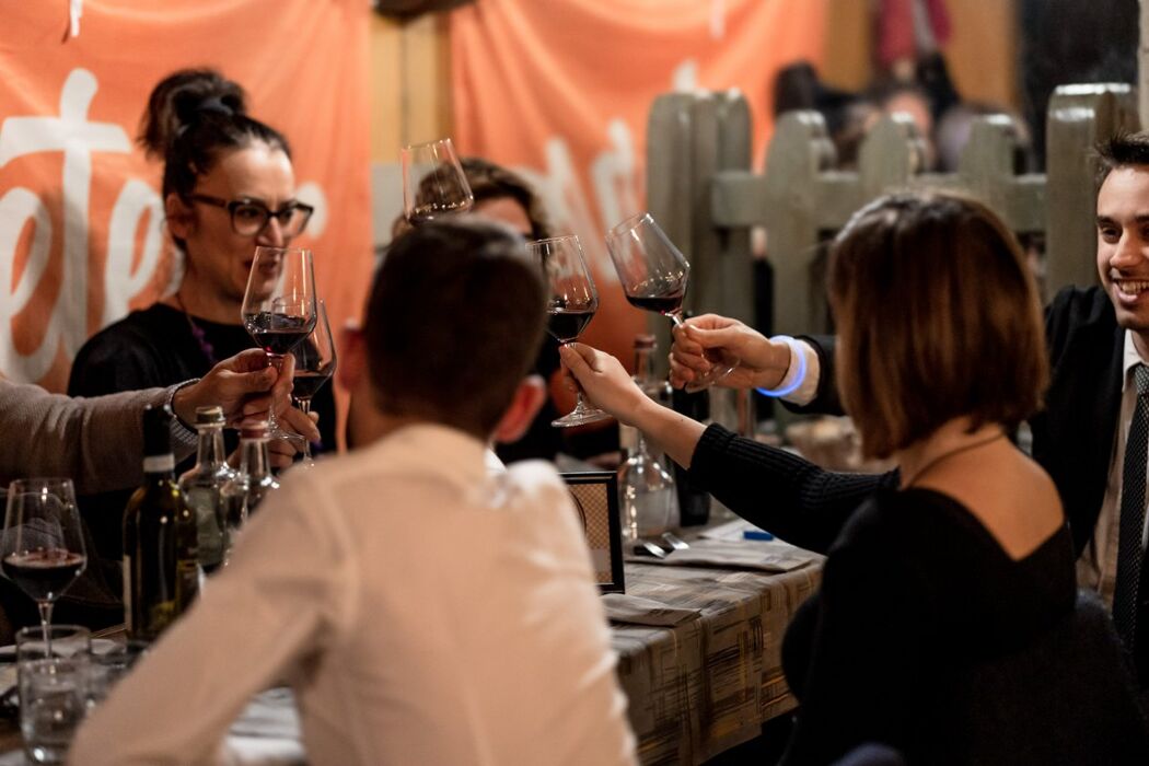 Friend Date: lo Speed Date tra amici di Meeters Friend Date: lo Speed Date tra amici di Meeters desktop picture