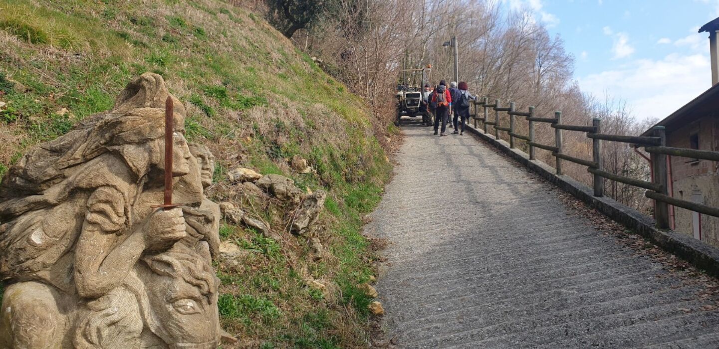 Escursione alla Valle dell'Acqua Morta a Monfumo con degustazione Escursione alla Valle dell'Acqua Morta a Monfumo con degustazione desktop picture