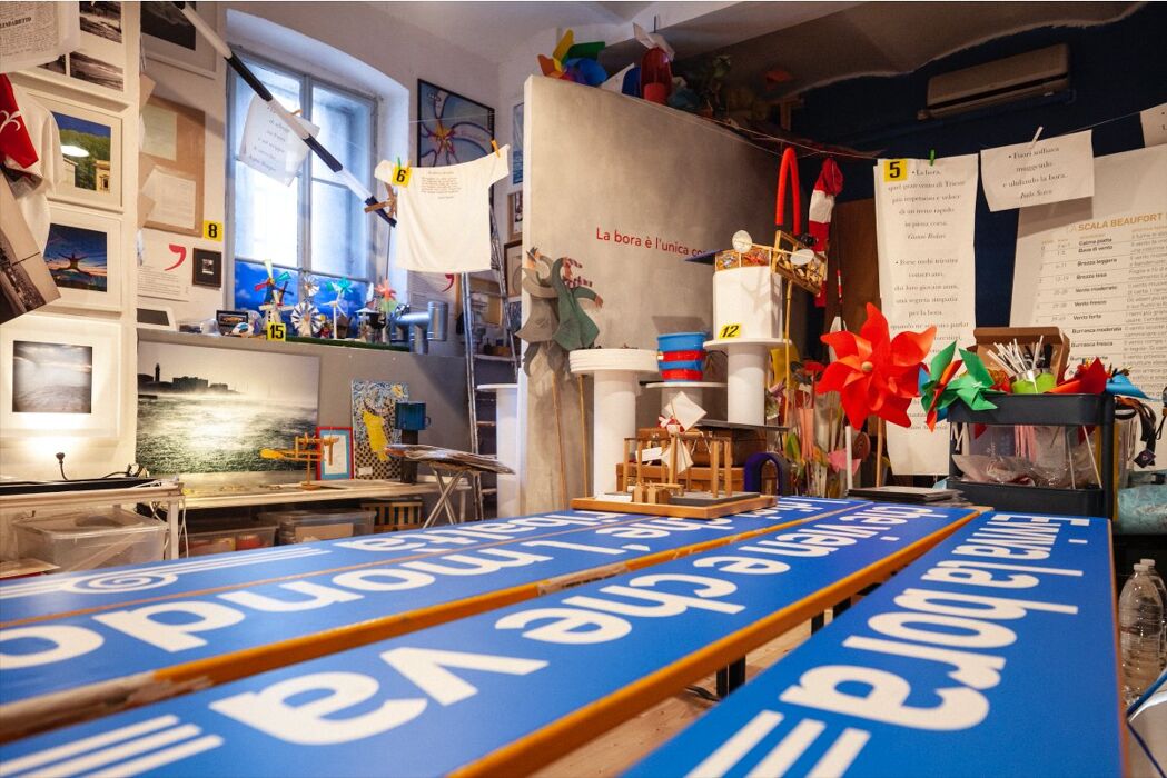 Trieste: visita al "Magazzino dei Venti" e passeggiata nel centro storico Trieste: visita al "Magazzino dei Venti" e passeggiata nel centro storico desktop picture