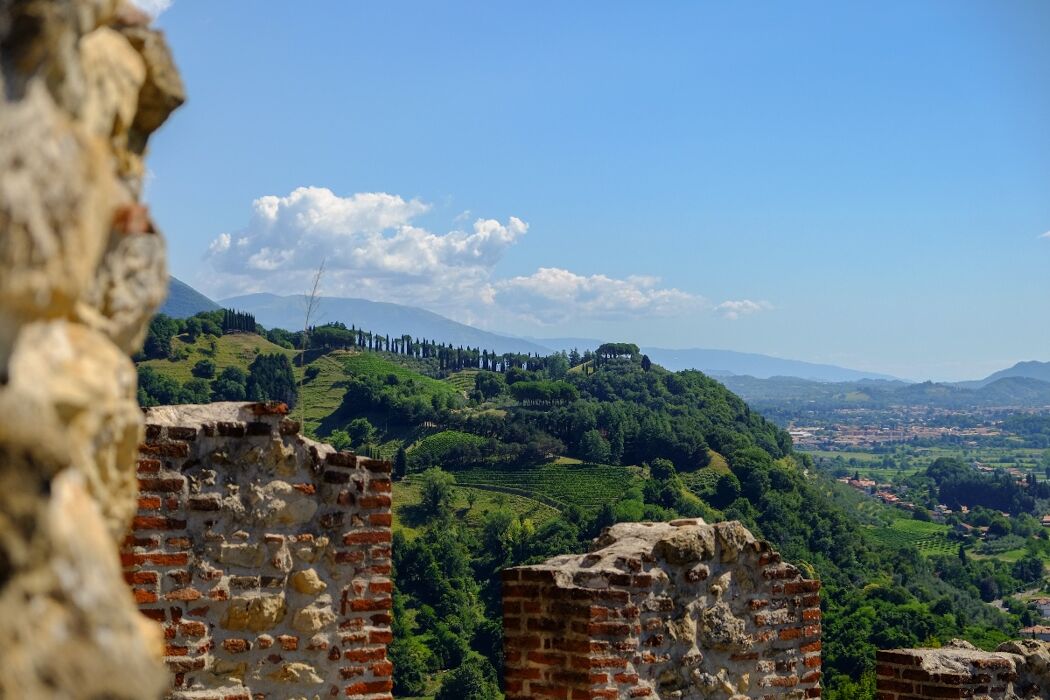 Domenica d'autunno in Agriturismo tra le colline di Marostica Domenica d'autunno in Agriturismo tra le colline di Marostica desktop picture
