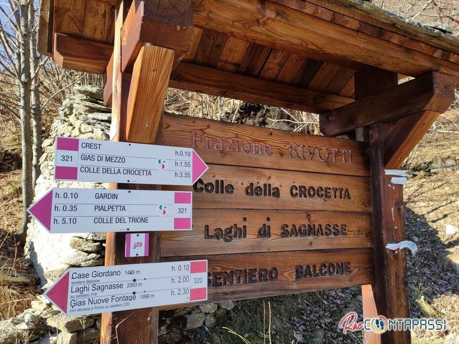 Escursione sul Sentiero Balcone fino ai Laghi di Sagnasse Escursione sul Sentiero Balcone fino ai Laghi di Sagnasse desktop picture