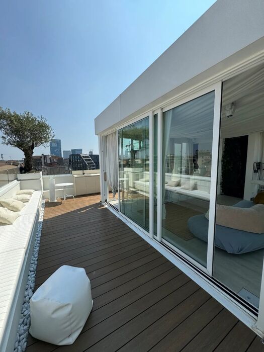 Ritrovo Meeters all'ombra del Bosco Verticale - Grigliata e musica Ritrovo Meeters all'ombra del Bosco Verticale - Grigliata e musica desktop picture