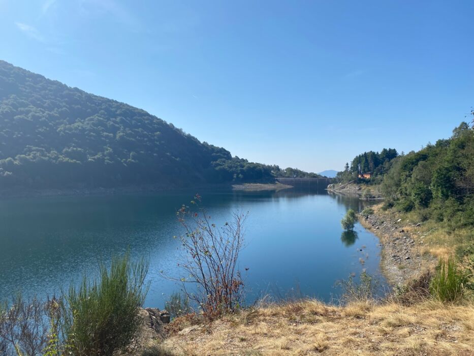 Lago Delio e Monte Borgna tra panorami e leggende Lago Delio e Monte Borgna tra panorami e leggende desktop picture