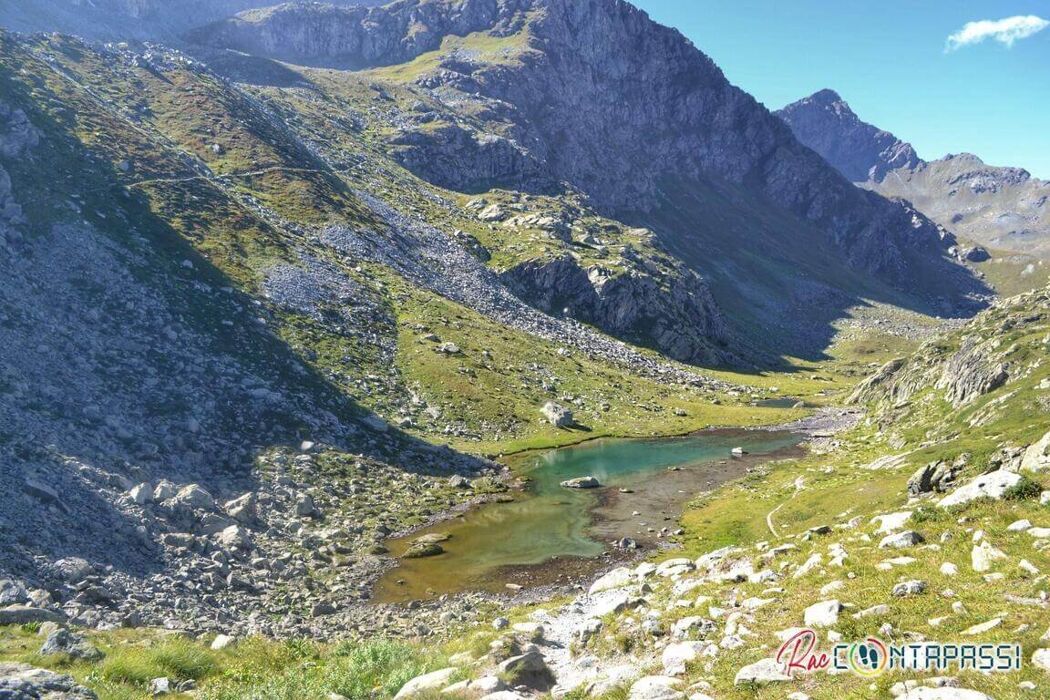 Avventura al Monviso: Scopri le Sorgenti del Po e i Laghi Alpini Avventura al Monviso: Scopri le Sorgenti del Po e i Laghi Alpini desktop picture