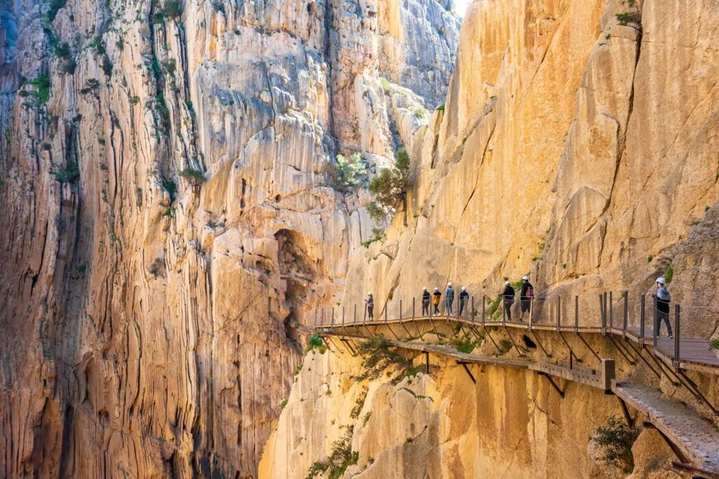 4 giorni in Andalusia: Malaga & Caminito del Rey con VOLO INCLUSO 4 giorni in Andalusia: Malaga & Caminito del Rey con VOLO INCLUSO desktop picture