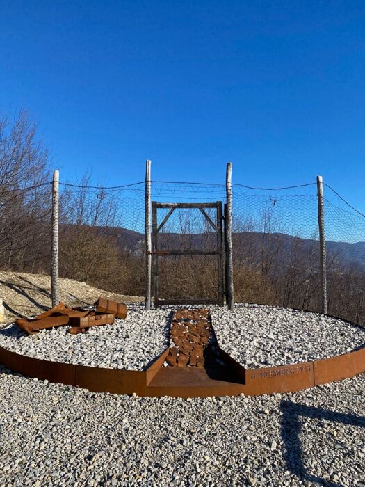 Il Sentiero del Silenzio sui passi di Liliana Segre Il Sentiero del Silenzio sui passi di Liliana Segre desktop picture