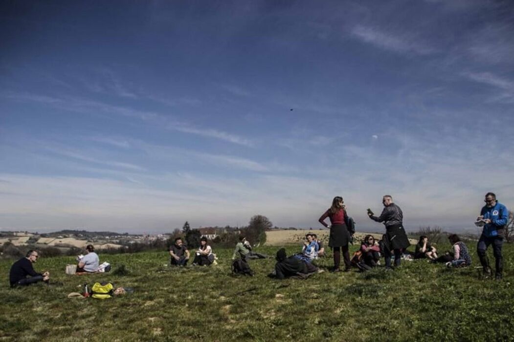 Escursione tra Pietra Marazzi e il Bric dell'Olio Escursione tra Pietra Marazzi e il Bric dell'Olio desktop picture