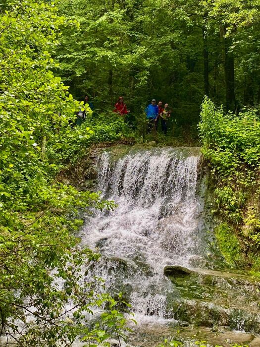 Escursione tra castelli, cascate e guadi sul Tassobbio con pranzo in trattoria Escursione tra castelli, cascate e guadi sul Tassobbio con pranzo in trattoria desktop picture
