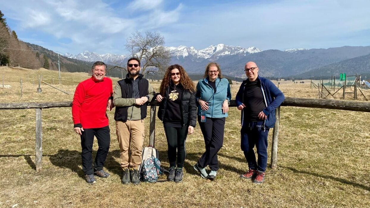 Trekking e yoga nella foresta del Cansiglio con pranzo tipico Trekking e yoga nella foresta del Cansiglio con pranzo tipico desktop picture