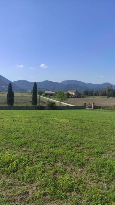 Escursione ad Anello tra Monticelli e M. Lispida Escursione ad Anello tra Monticelli e M. Lispida desktop picture