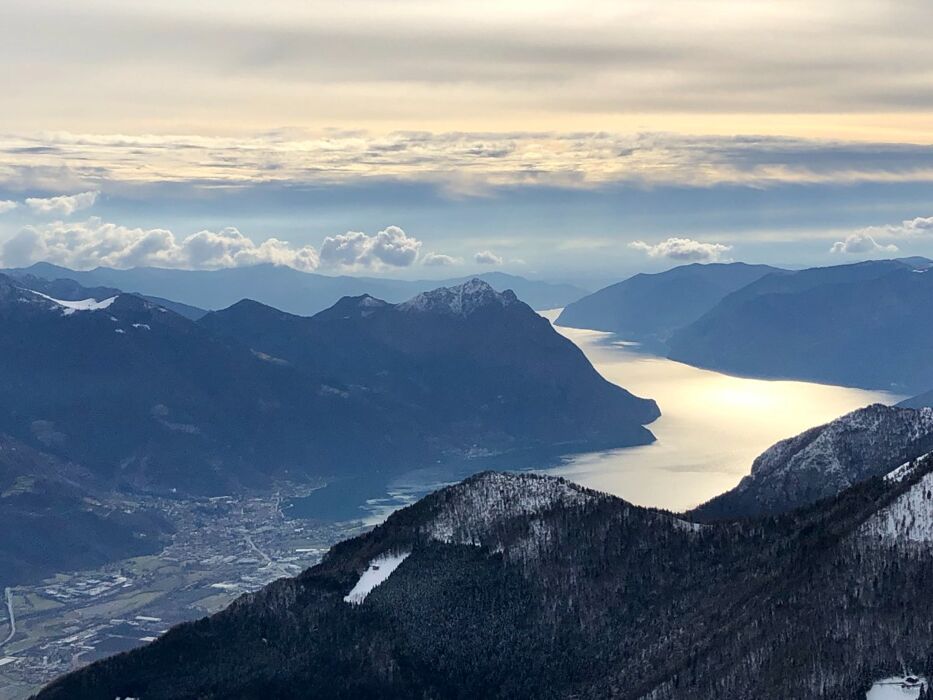 Escursione al Monte Alto e pranzo al Rifugio Magnolini Escursione al Monte Alto e pranzo al Rifugio Magnolini desktop picture