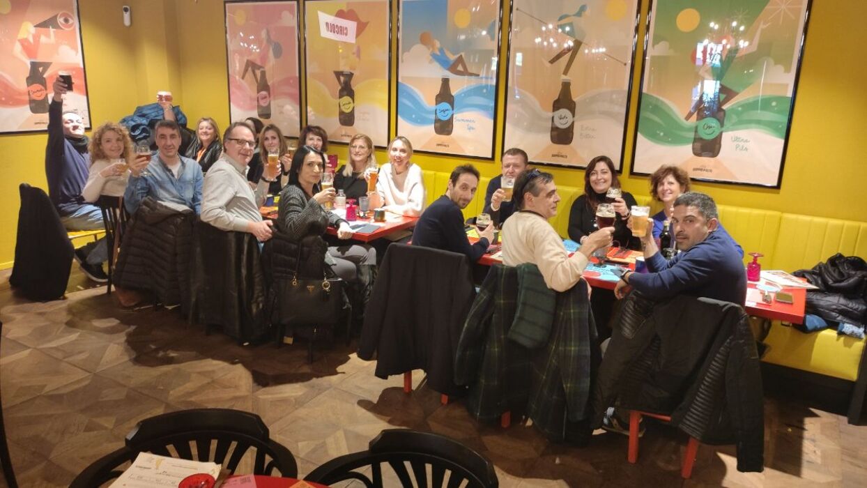 Cena Milanese in compagnia Cena Milanese in compagnia desktop picture