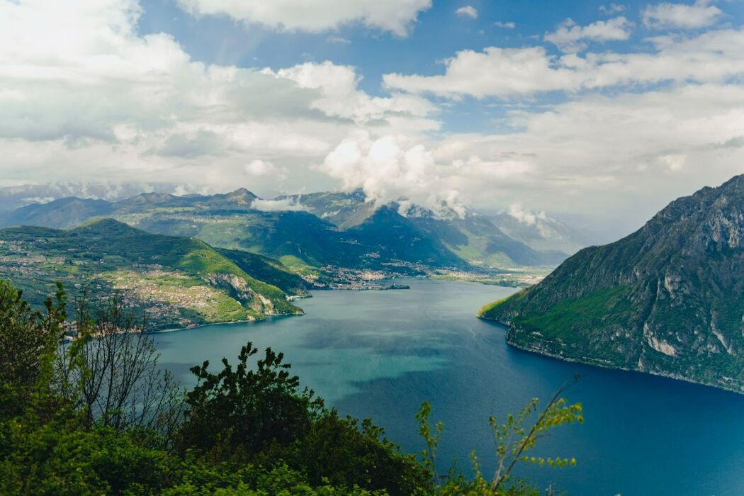LAGO D'ISEO E FRANCIACORTA: weekend tra degustazioni ed escursione del Monte Isola LAGO D'ISEO E FRANCIACORTA: weekend tra degustazioni ed escursione del Monte Isola desktop picture