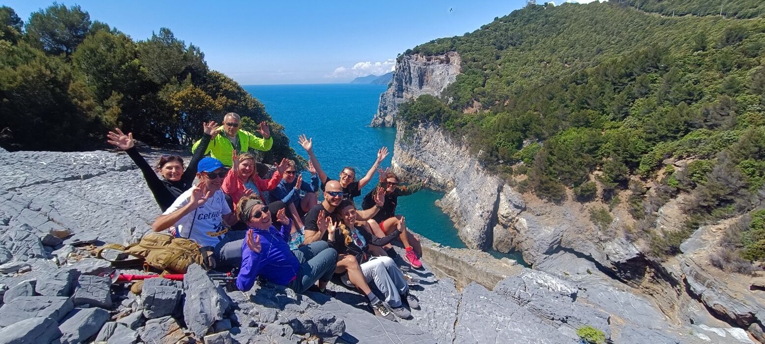 Visita all'incantevole Isola Palmaria Visita all'incantevole Isola Palmaria desktop picture