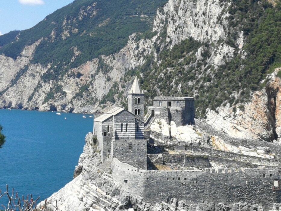 Visita all'incantevole Isola Palmaria Visita all'incantevole Isola Palmaria desktop picture