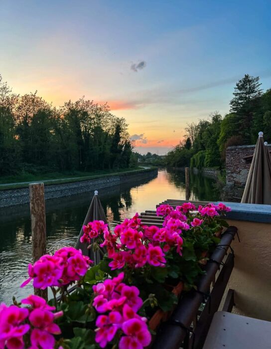 Apericena e ballo anni 90 sulle sponde del Ticino Apericena e ballo anni 90 sulle sponde del Ticino desktop picture