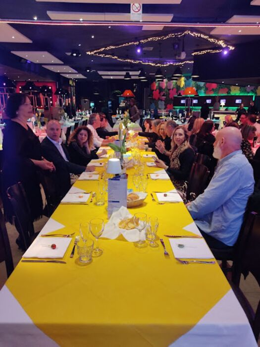 Serata Rock 'n' Roll Meeters Serata Rock 'n' Roll Meeters desktop picture