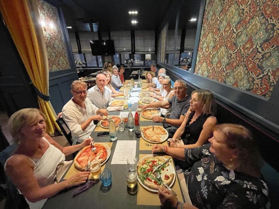 Serata anni 80/90 con console Pax Man e Street fighter Serata anni 80/90 con console Pax Man e Street fighter desktop picture