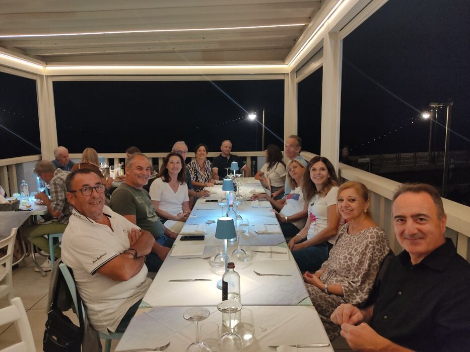 🎤 Cena & Concerto Live – Omaggio a Marco Mengoni 🎶 🎤 Cena & Concerto Live – Omaggio a Marco Mengoni 🎶 desktop picture