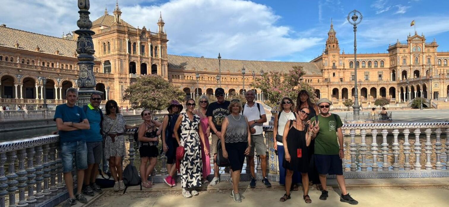 Capodanno in Andalusia: Siviglia, Cordoba e cenone con Open bar Capodanno in Andalusia: Siviglia, Cordoba e cenone con Open bar desktop picture