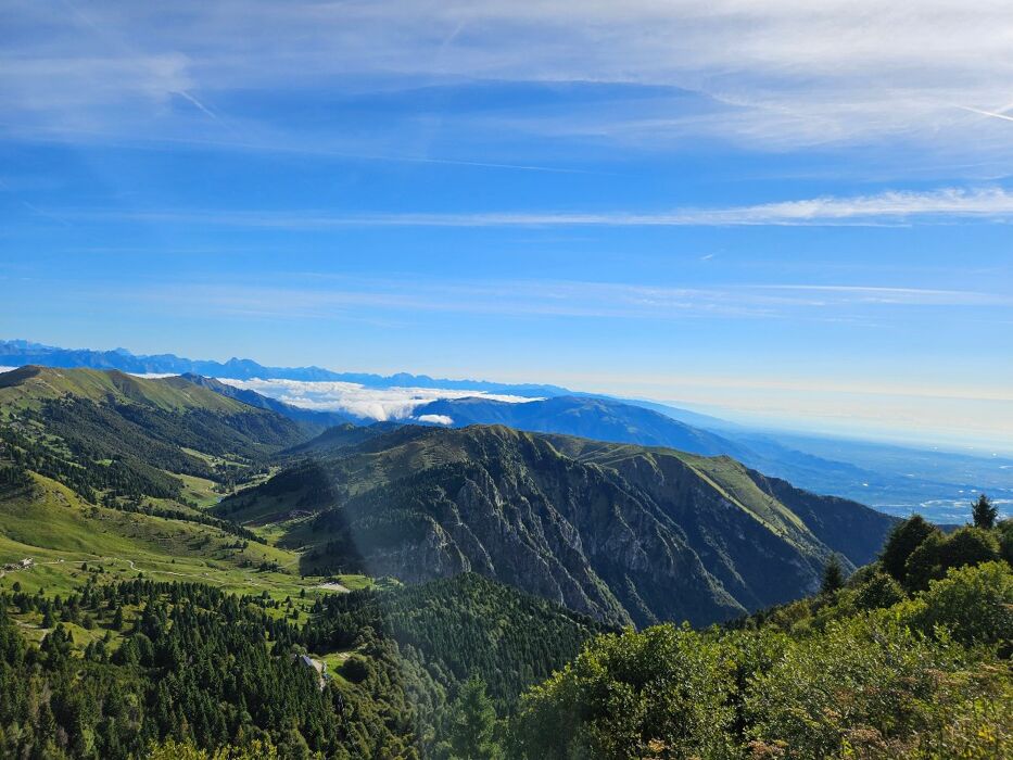 “MONTE CA’ TASSON” - In Grappa tra l’Alta Via e il Bosco degli Eroi “MONTE CA’ TASSON” - In Grappa tra l’Alta Via e il Bosco degli Eroi desktop picture