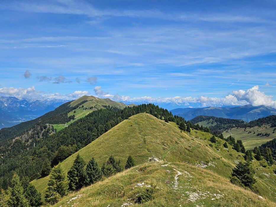 “MONTE CA’ TASSON” - In Grappa tra l’Alta Via e il Bosco degli Eroi “MONTE CA’ TASSON” - In Grappa tra l’Alta Via e il Bosco degli Eroi desktop picture