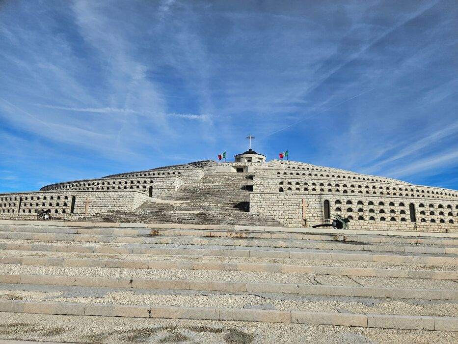 “MONTE CA’ TASSON” - In Grappa tra l’Alta Via e il Bosco degli Eroi “MONTE CA’ TASSON” - In Grappa tra l’Alta Via e il Bosco degli Eroi desktop picture
