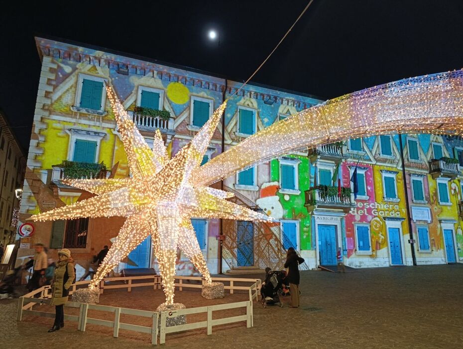 Peschiera del Garda illuminata a festa, tour guidato dell’Epifania Peschiera del Garda illuminata a festa, tour guidato dell’Epifania desktop picture