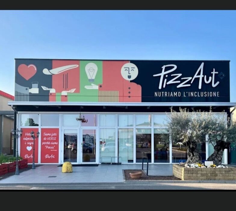 PizzAut a Monza PizzAut a Monza desktop picture