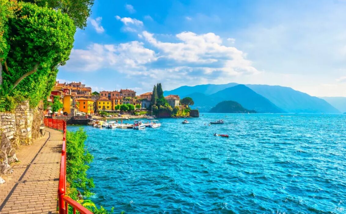 Fine settimana al Lago di Como Fine settimana al Lago di Como desktop picture