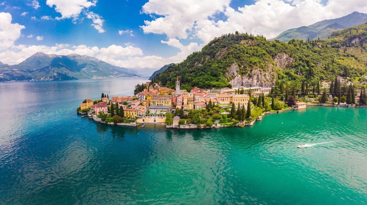 Fine settimana al Lago di Como Fine settimana al Lago di Como desktop picture