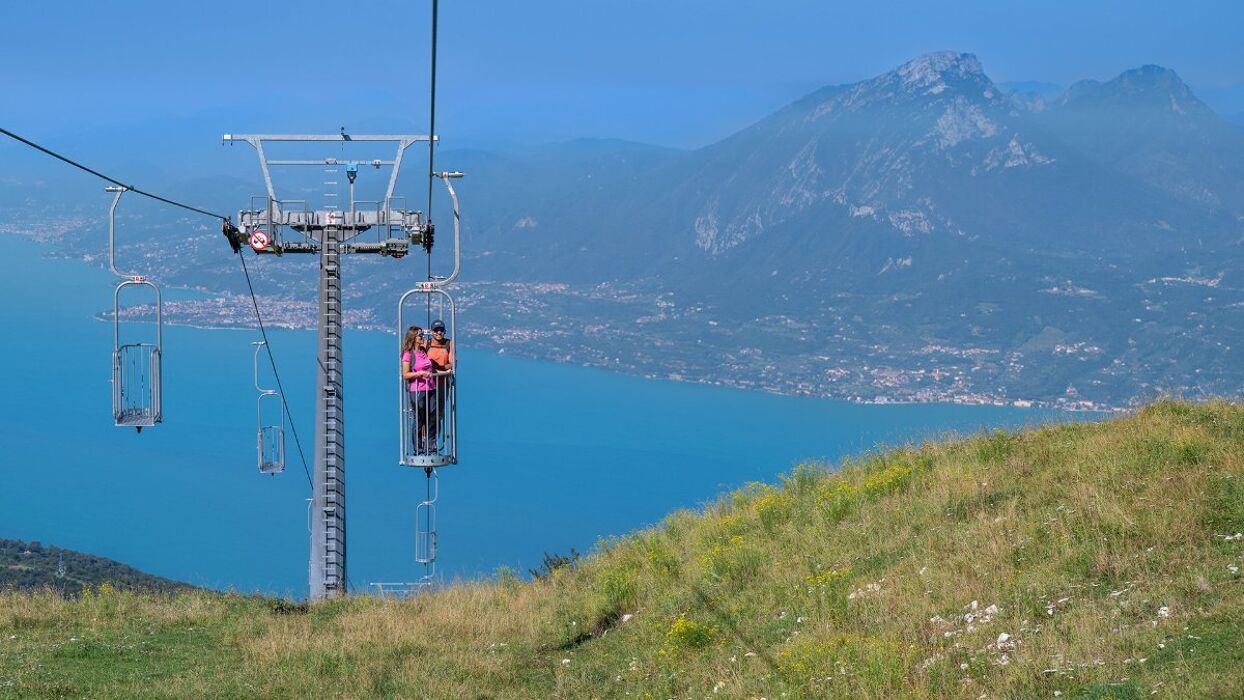 LAGO DI GARDA: Weekend di Facili Escursioni Panoramiche sul MONTE BALDO LAGO DI GARDA: Weekend di Facili Escursioni Panoramiche sul MONTE BALDO desktop picture
