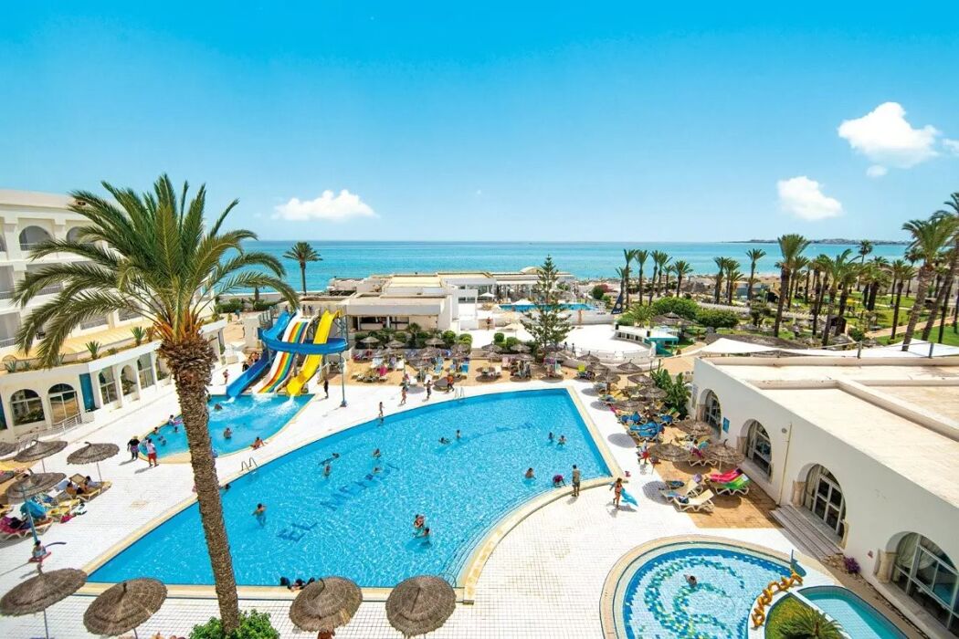 TUNISIA: All-inclusive tra sabbia bianca e acque turchesi TUNISIA: All-inclusive tra sabbia bianca e acque turchesi desktop picture